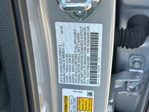 Certified 2025 Honda Accord SE image 29