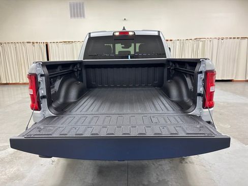 New 2026 RAM 1500 Laramie AWD/4WD image 8