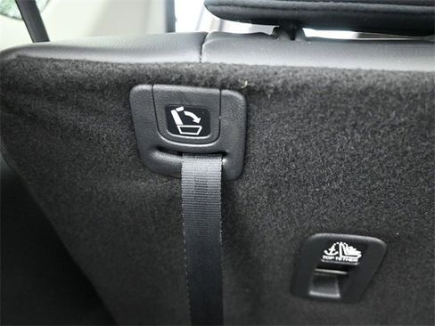 Certified 2025 Honda Pilot Touring image 39