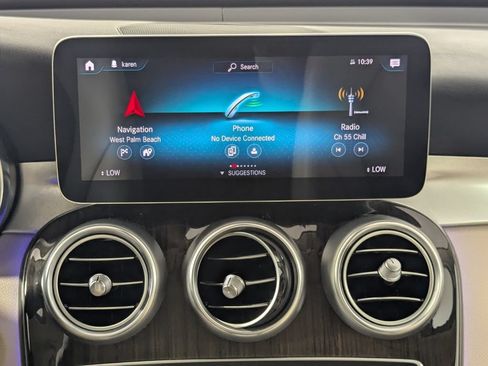 Used 2021 Mercedes-Benz GLC 300 4MATIC image 18
