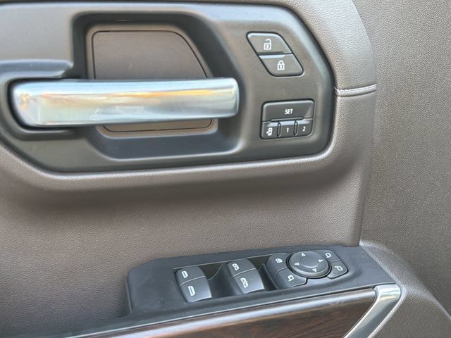 Used 2019 GMC Sierra 1500 SLT w/ SLT Premium Plus Package AWD/4WD image 21
