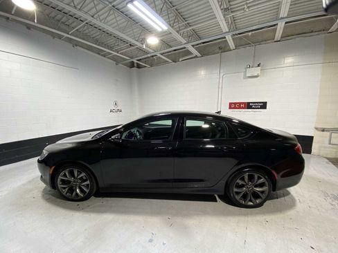 Used 2015 Chrysler 200 S w/ Navigation & Sound Group I image 3