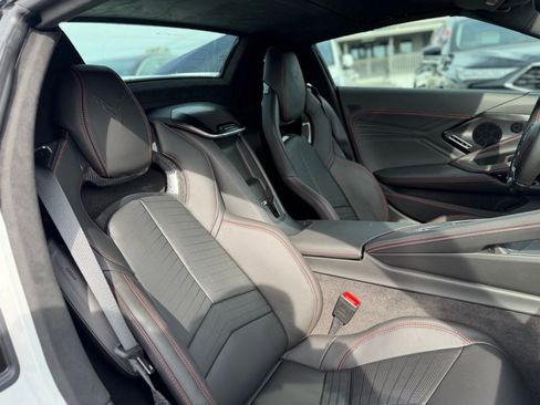 Used 2026 Chevrolet Corvette Z06 RWD image 23