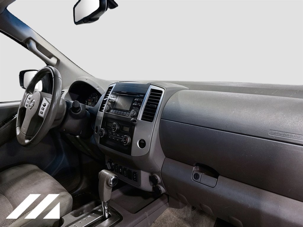 Used 2014 Nissan Frontier SV w/ SV Value Truck Package AWD/4WD image 28