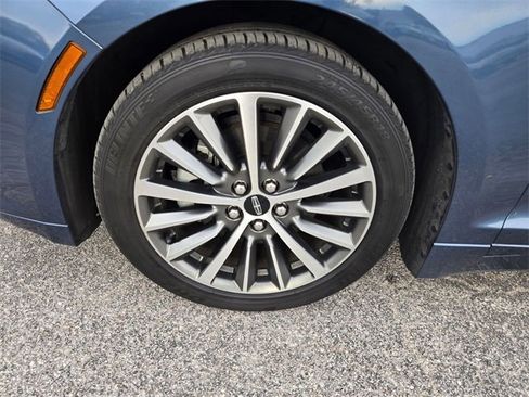 Used 2019 Lincoln MKZ Premiere image 15
