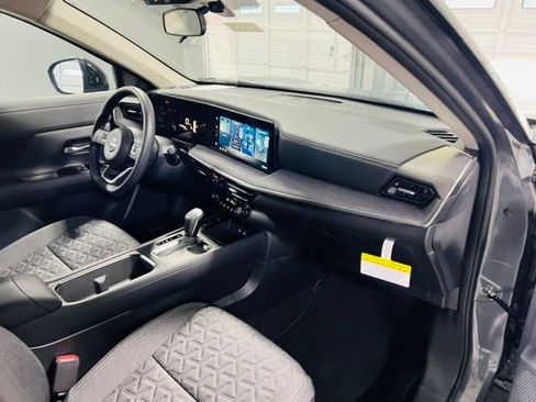 New 2026 Nissan Kicks SV FWD image 33