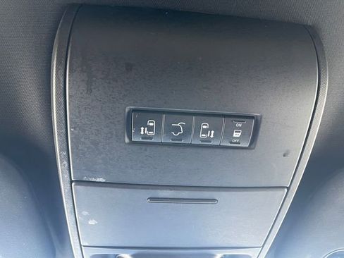 Used 2019 Dodge Grand Caravan GT FWD image 16