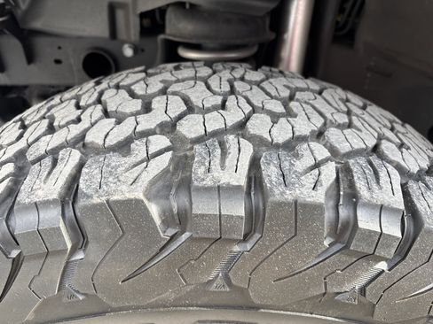 Used 2024 Jeep Wrangler Sahara w/ Technology Group image 12