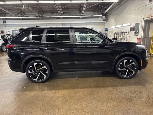 Used 2024 Mitsubishi Outlander SE AWD/4WD image 7