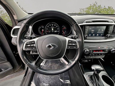 Used 2019 Kia Sorento EX FWD image 8