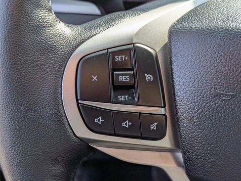 Used 2024 Ford Explorer XLT w/ Equipment Group 202A image 24