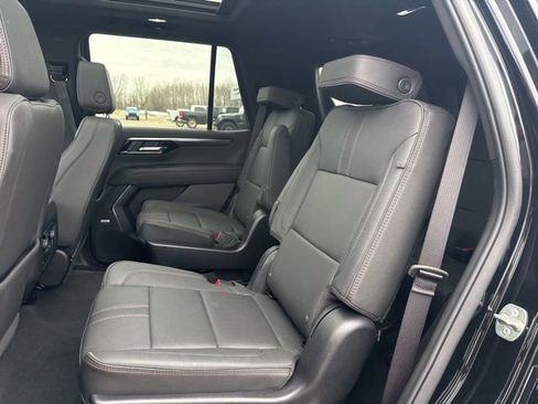Used 2025 Chevrolet Tahoe RST w/ Comfort Package AWD/4WD image 21