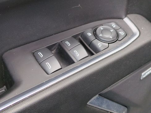 Used 2023 Chevrolet Silverado 1500 LTZ w/ LTZ Convenience Package II AWD/4WD image 15