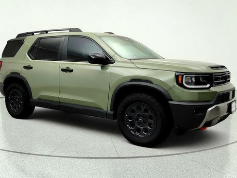 Used 2026 Honda Passport TrailSport image 3