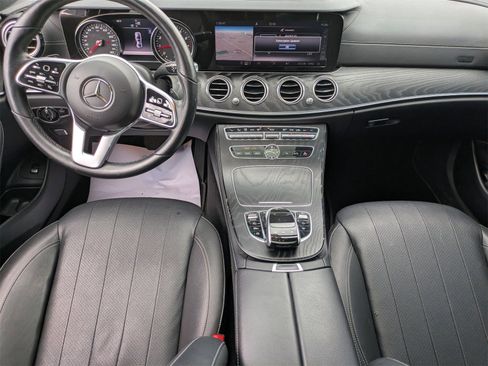 Used 2019 Mercedes-Benz E 300 4MATIC image 14
