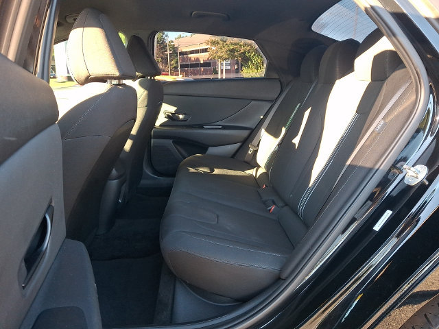 Used 2025 Hyundai Elantra Sport FWD image 10