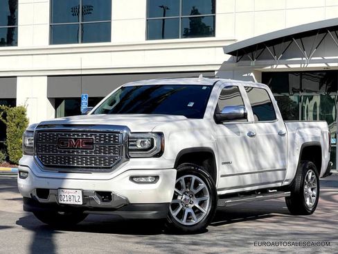Used 2018 GMC Sierra 1500 Denali image 2