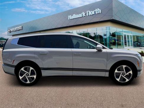 New 2026 Hyundai Ioniq 9 Calligraphy image 9