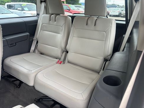 Used 2012 Ford Flex SEL w/ Equipment Group Order Code FWD image 15