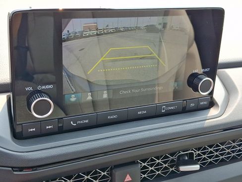 Certified 2025 Honda Accord SE image 19