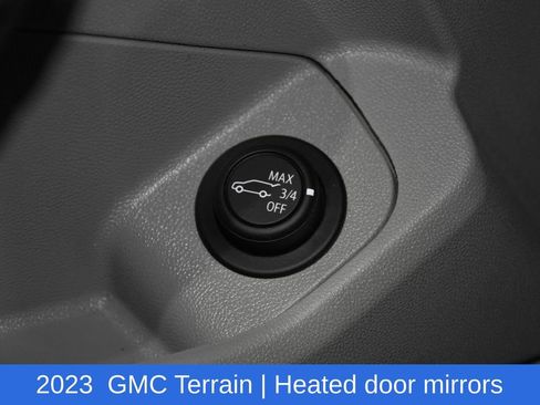 Used 2023 GMC Terrain SLT image 25