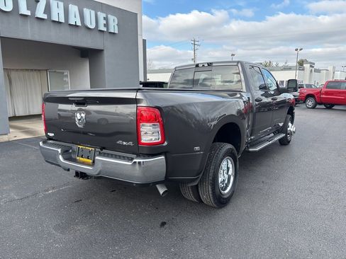 Used 2024 RAM 3500 Tradesman w/ Chrome Appearance Group image 8