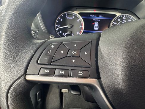 Used 2023 Nissan Sentra SV image 15