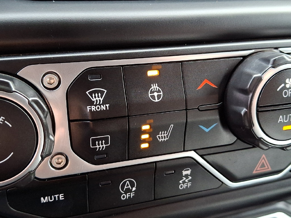 Used 2021 Jeep Wrangler Unlimited Sport AWD/4WD image 26