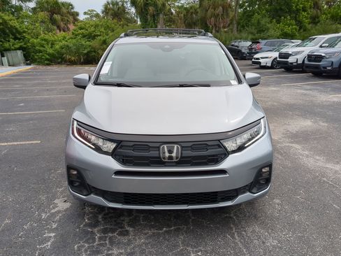 New 2025 Honda Odyssey EX-L image 4