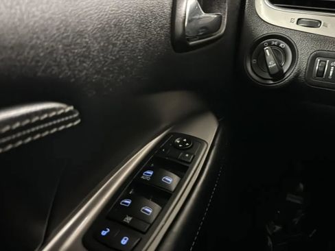 Used 2016 Dodge Journey Crossroad FWD image 17