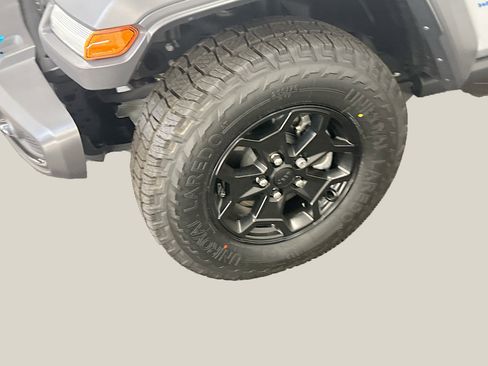 Used 2023 Jeep Wrangler Unlimited w/ Cold Weather Group AWD/4WD image 11