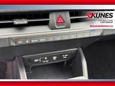 Used 2025 Kia K4 FWD image 17