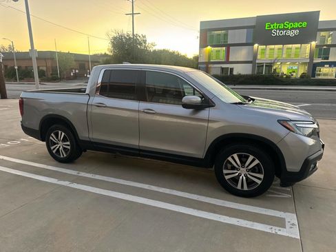 Used 2017 Honda Ridgeline RTS image 5