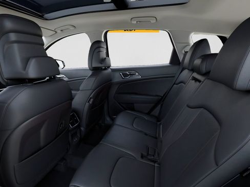 New 2026 Kia Sportage EX AWD/4WD image 18