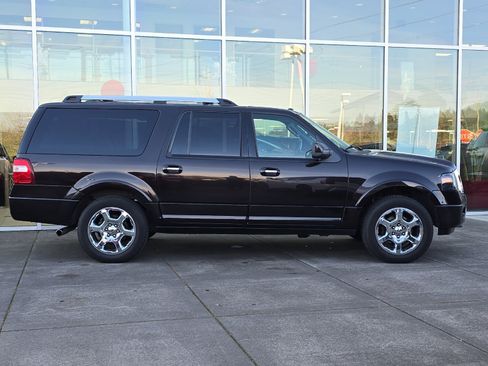 Used 2013 Ford Expedition EL Limited image 2
