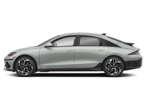 Used 2023 Hyundai Ioniq 6 SEL AWD/4WD image 3