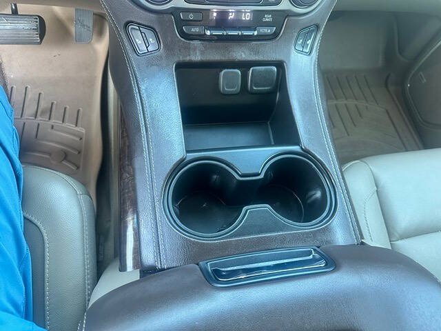 Used 2017 Chevrolet Tahoe LT RWD image 17