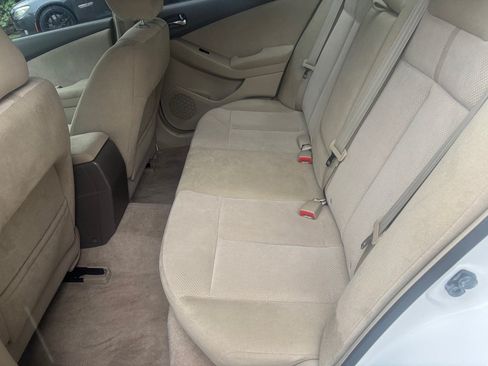 Used 2009 Nissan Altima 2.5 S FWD image 12