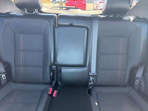 Used 2023 Chevrolet Equinox RS w/ LPO, Floor Liner Package AWD/4WD image 16
