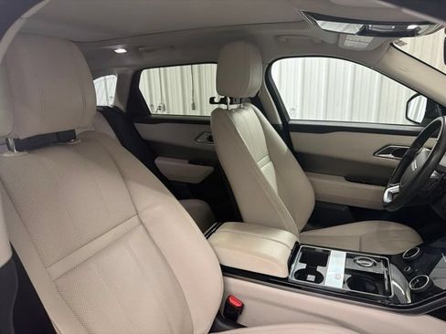 Used 2019 Land Rover Range Rover Velar S AWD/4WD image 16