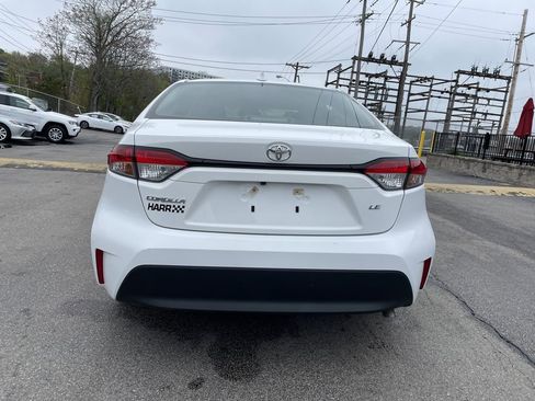 Used 2023 Toyota Corolla LE FWD image 4