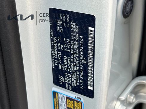 Certified 2024 Kia EV9 Wind AWD/4WD image 29