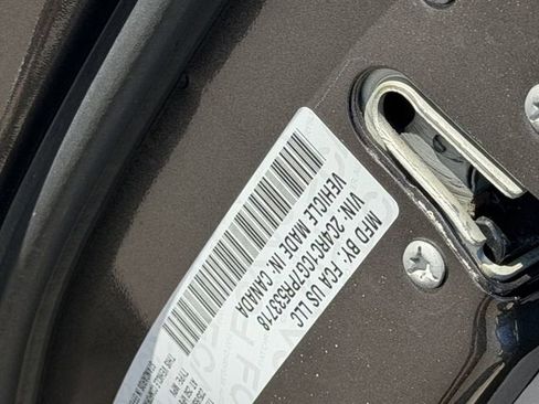 Used 2023 Chrysler Voyager LX image 28