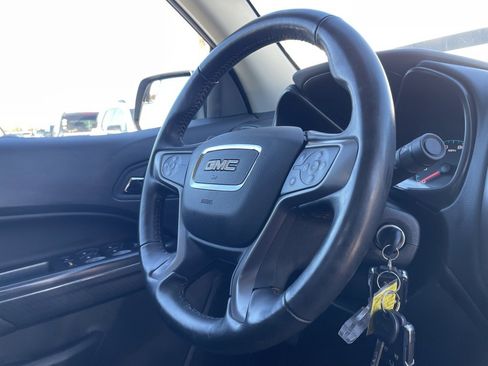 Used 2022 GMC Canyon AT4 w/ Trailering Package image 31