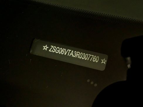 Used 2024 Ferrari Purosangue image 44