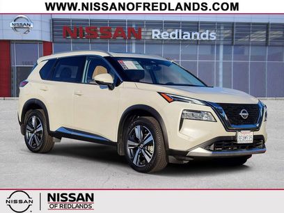 Certified 2022 Nissan Rogue Platinum w/ Head-Up Display Package