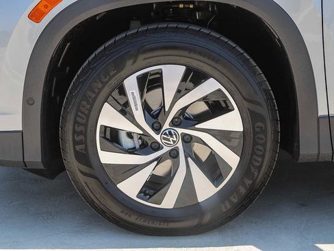 New 2025 Volkswagen Tiguan S image 12