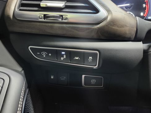 Used 2021 Genesis G90 3.3T Premium image 41