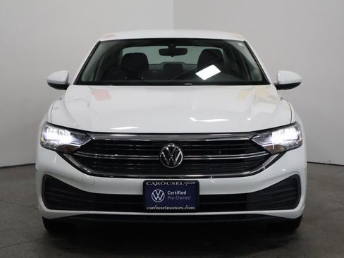 Used 2023 Volkswagen Jetta S image 7