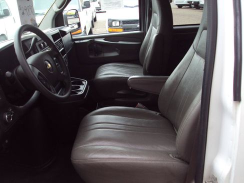 Used 2014 Chevrolet Express 1500 LS AWD/4WD image 15